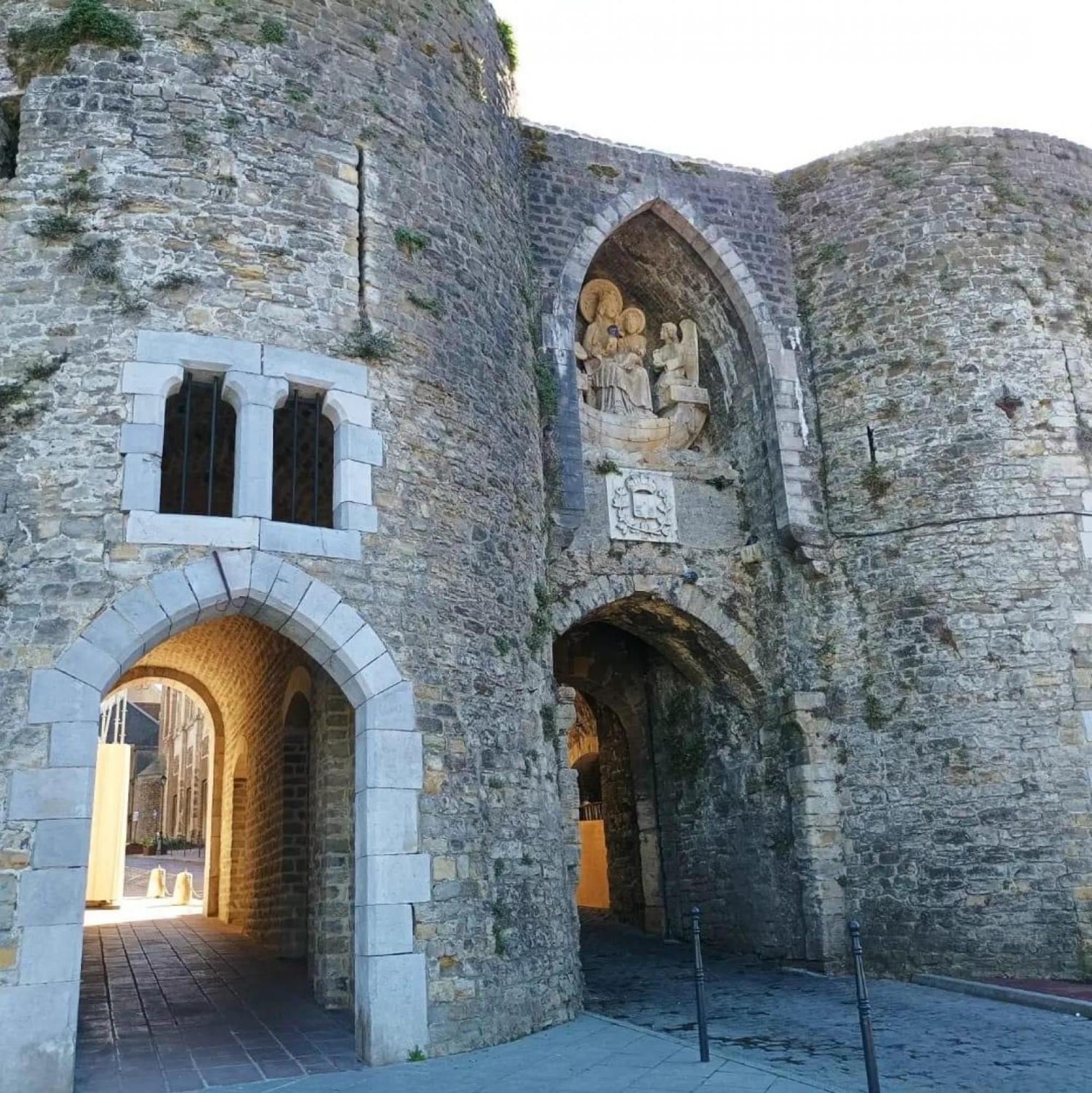 Apartamento Au Jardin De La Basilique Boulogne-sur-Mer Habitación foto